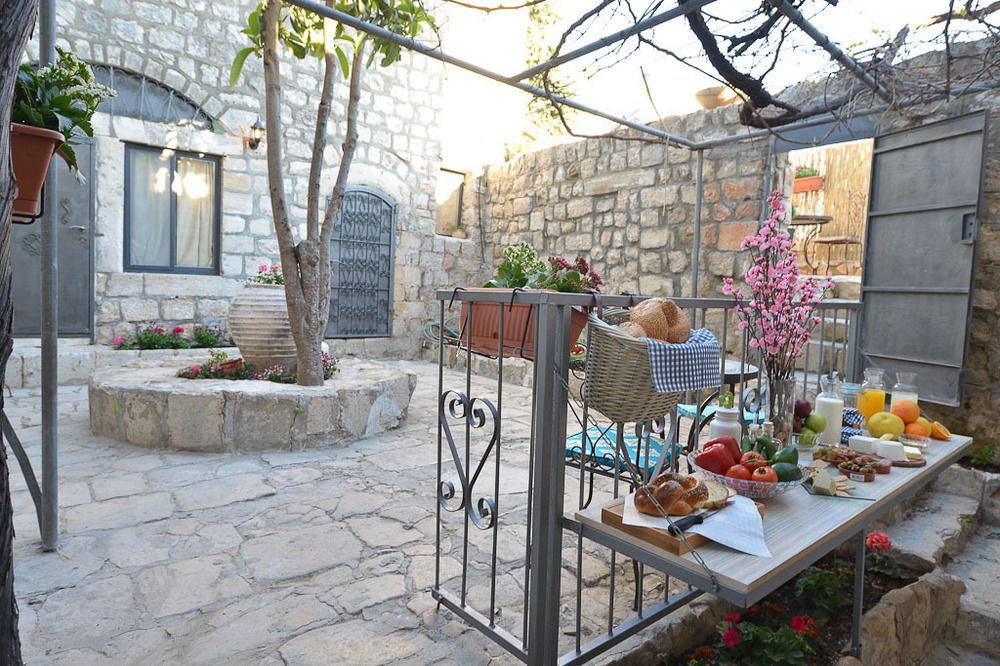 Hotel Avney Hahoshen Safed Exteriér fotografie
